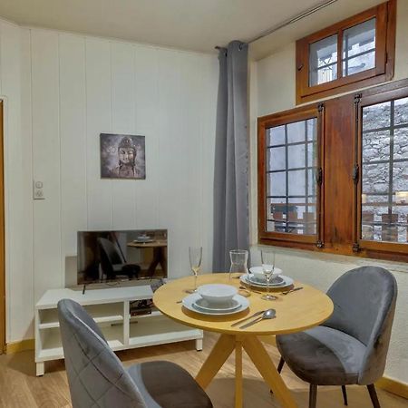 Au Coeur Du Vieil Annecy - Le Lys - Apartment Exterior photo